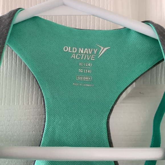 Sports wear - Picture 3 of 5